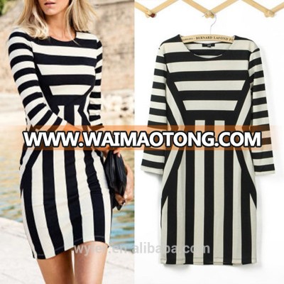 Wholesale Fashion New Women Celeb Monochrome Striped Celebrity 3/4 Sleeve Bodycon Mini Party Dress